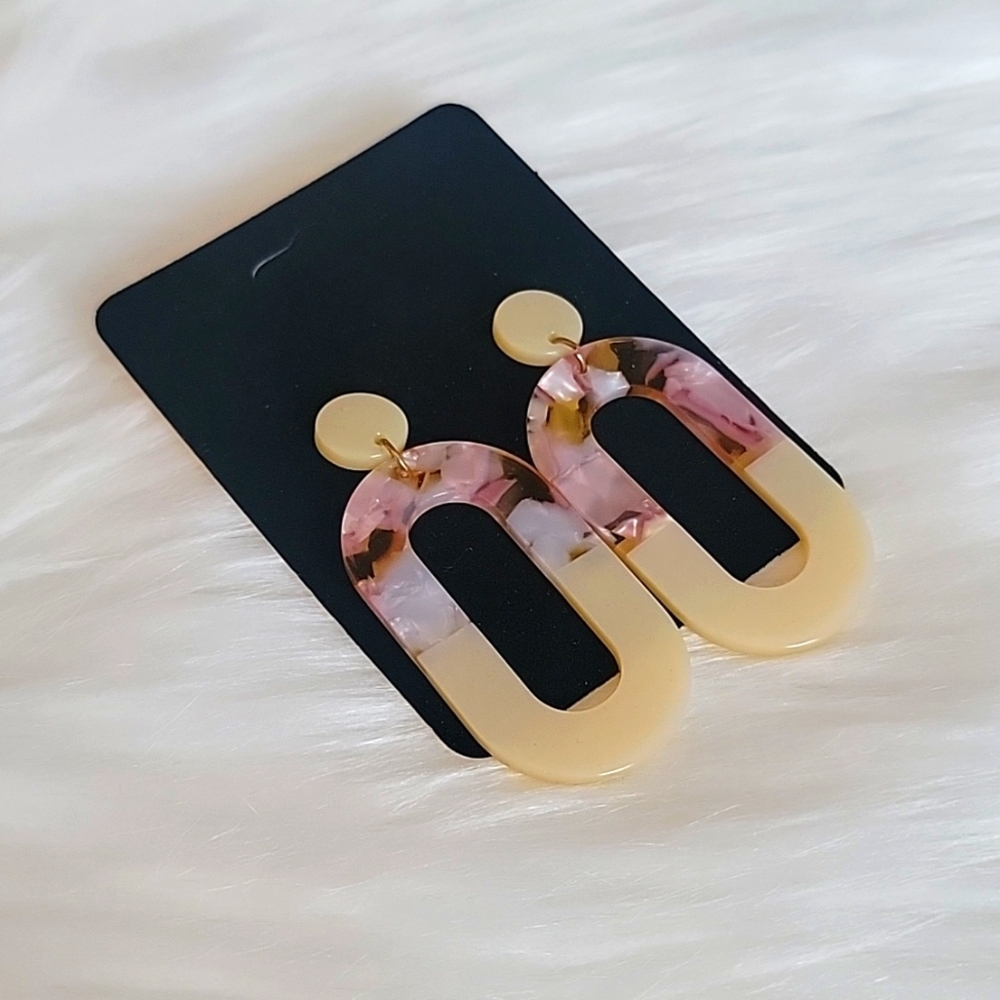 Oval Hoop Earrings